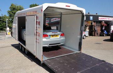 Covered car trailers for hire, race shuttles, enclosed shuttles - Hampshire enclosed trailers for hire